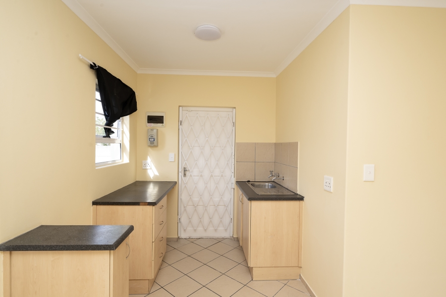 2 Bedroom Property for Sale in Sunset Glen Western Cape